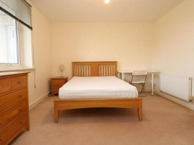 Room for rent in Virginia Quay, Blackwall