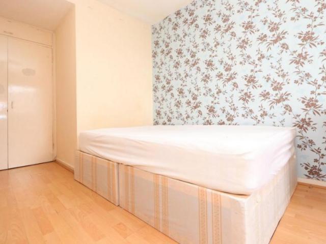 Room for rent in Globe Town, Greater London