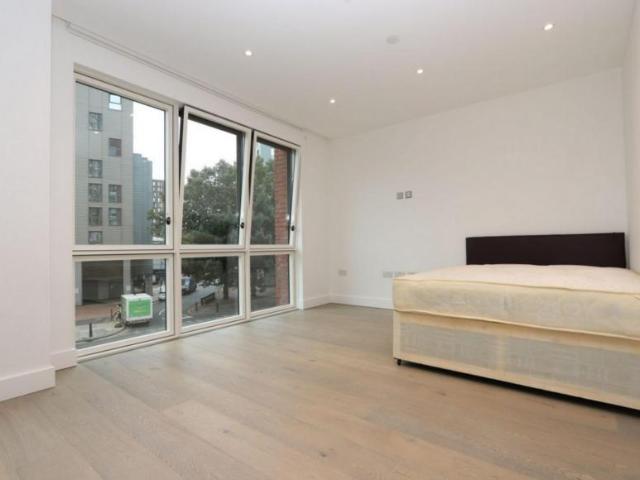 Room for rent in Blackwall, Greater London