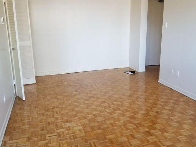 Room for rent in Mulhurst Bay, Ontario