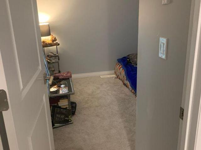 Room for rent in Regina, Saskatchewan