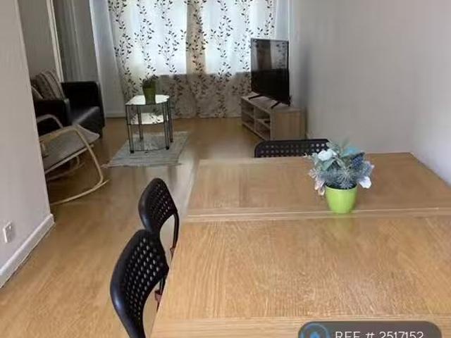 House for rent in St Albans, Five Acres