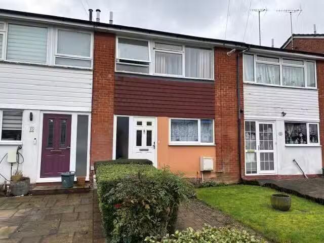 House for rent in Hatch End, Greater London