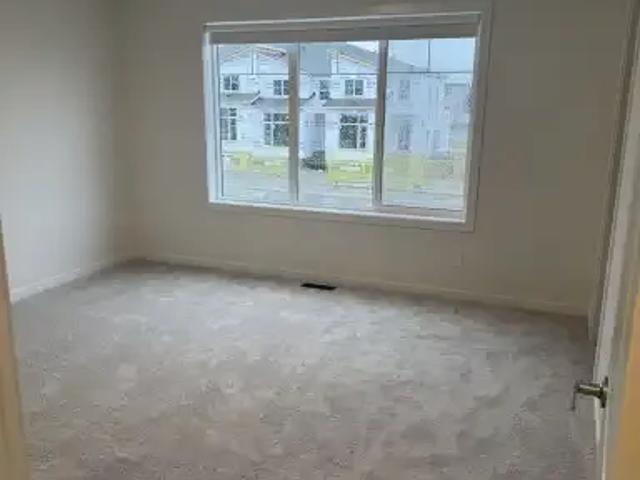 Townhouse for rent in Airdrie, Alberta