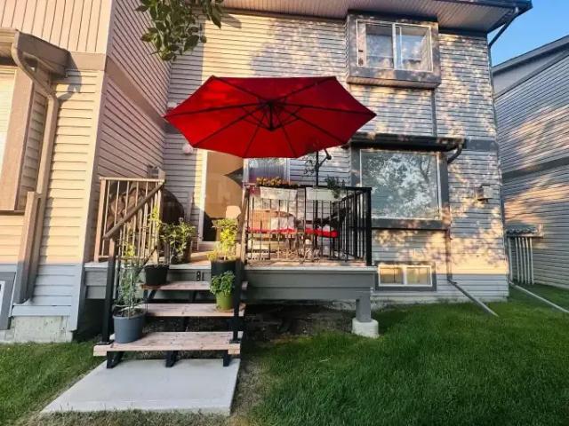 Townhouse for rent in Airdrie, Alberta