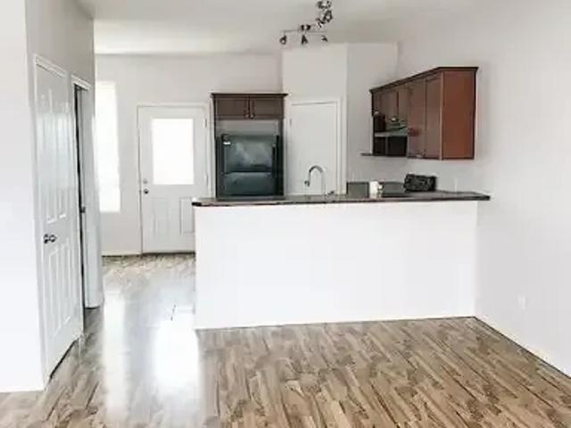 Townhouse for rent in Airdrie, Alberta