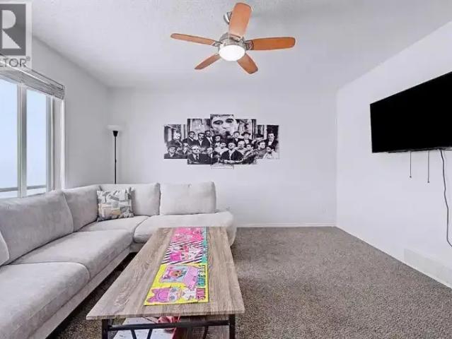 Townhouse for rent in Airdrie, Alberta