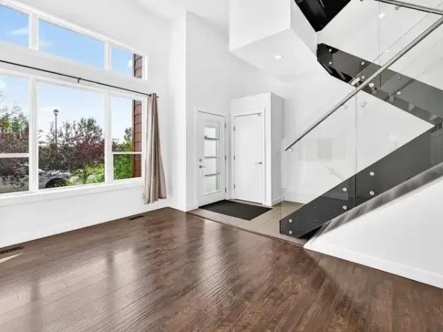 Townhouse for rent in Airdrie, Alberta