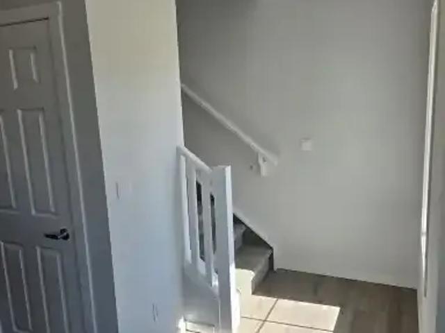 Townhouse for rent in Airdrie