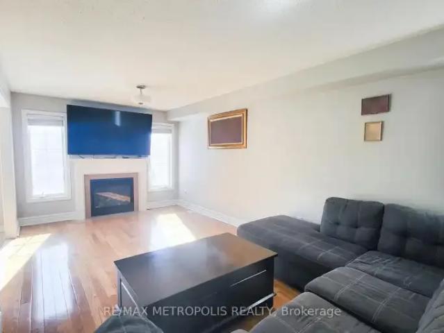 Townhouse for rent in Durham, Ontario