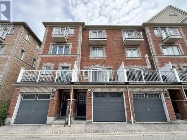 Townhouse for rent in Durham, Ontario