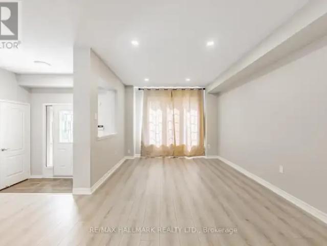 Townhouse for rent in Durham, Ontario