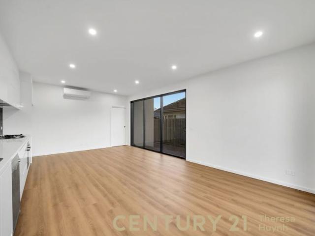 Townhouse for rent in Camerons Creek, Victoria