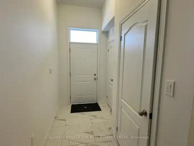 Townhouse for rent in Caledon, Ontario