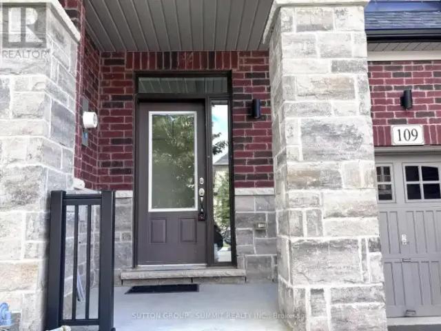 Townhouse for rent in Caledon, Ontario
