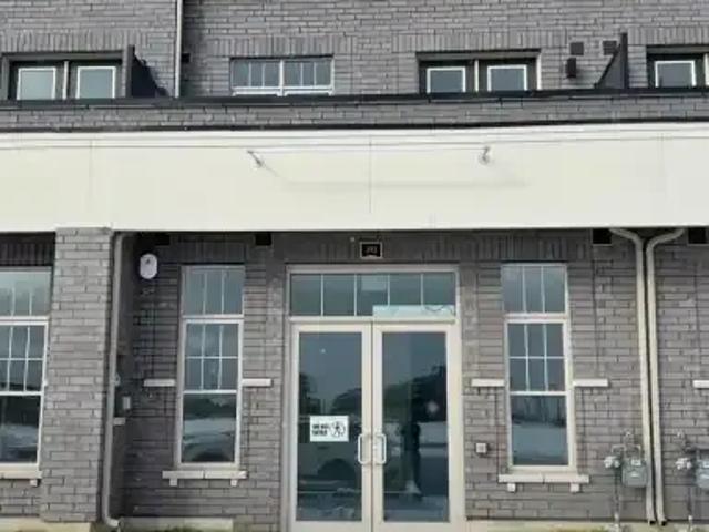 Townhouse for rent in Caledon, Ontario