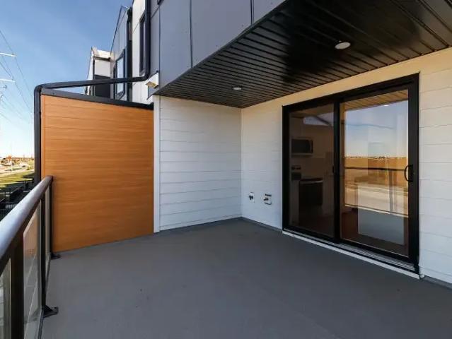 Townhouse for rent in Northwest, Alberta