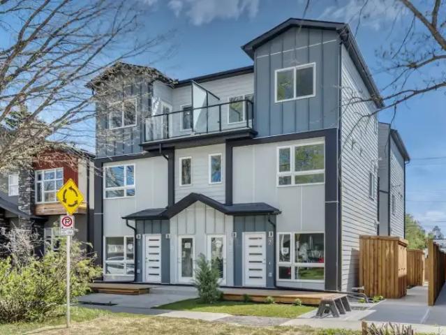Townhouse for rent in Northwest, Alberta