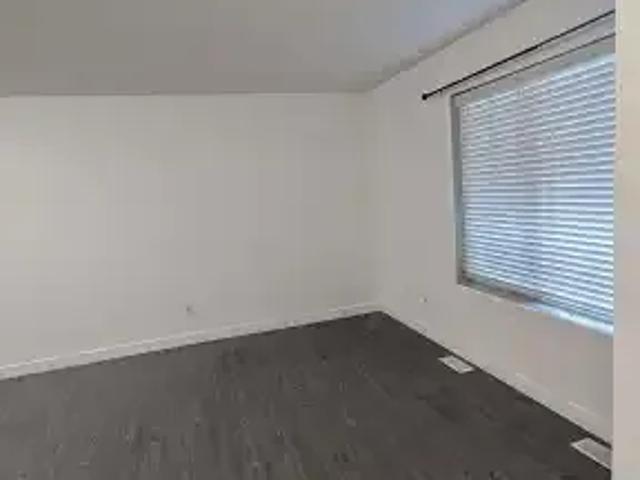 Townhouse for rent in Northwest, Alberta