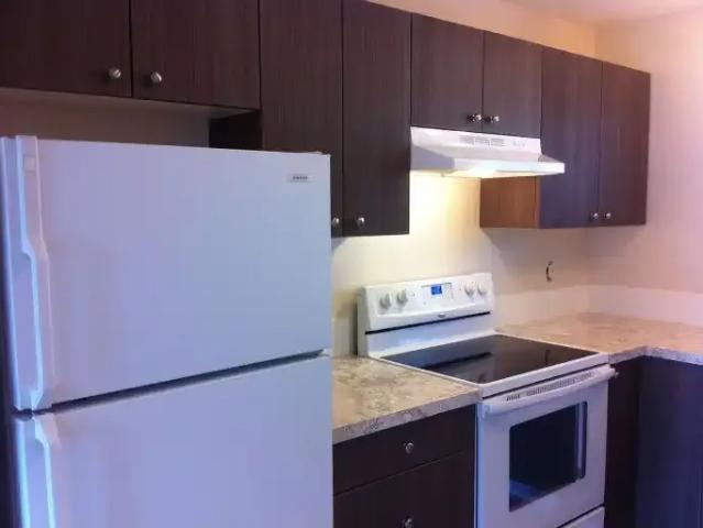 Townhouse for rent in Rundle, Calgary