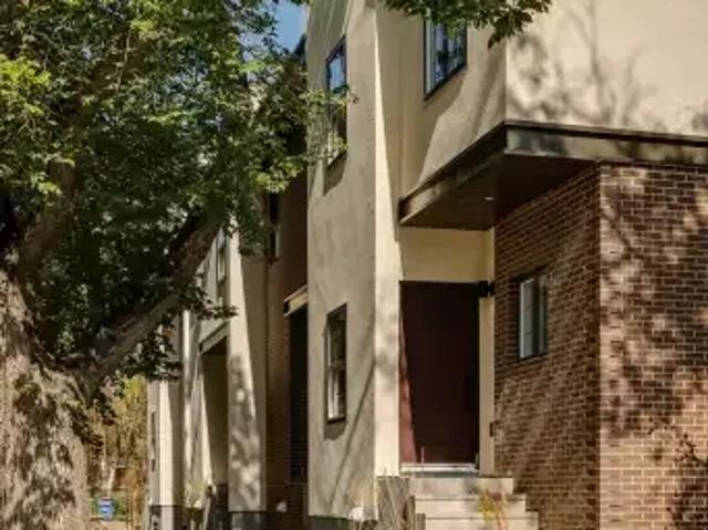 Townhouse for rent in Northwest, Alberta