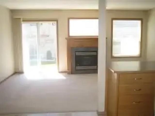 Townhouse for rent in Northwest, Alberta