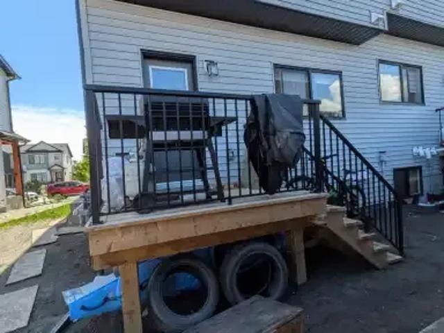 Townhouse for rent in Northwest, Alberta