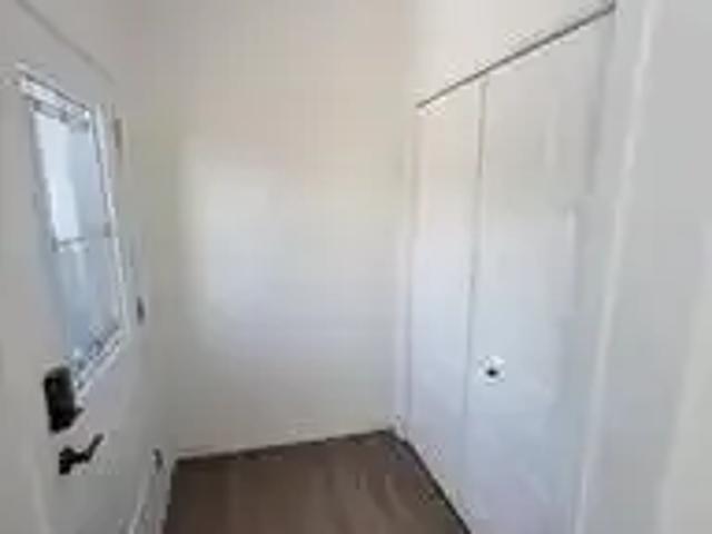 Townhouse for rent in Northwest, Alberta