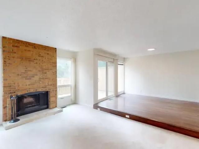 Townhouse for rent in Northwest, Alberta