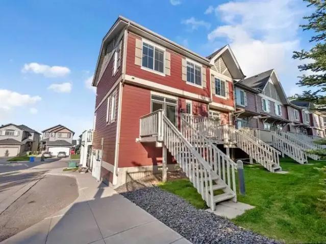 Townhouse for rent in Northwest, Alberta