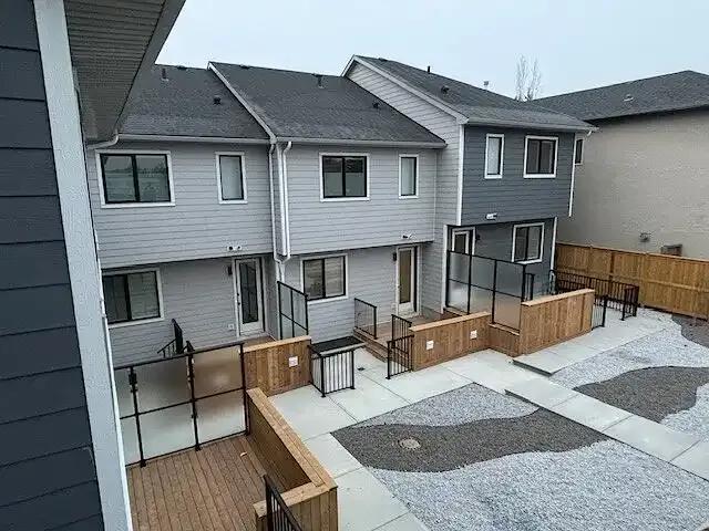 Townhouse for rent in Northwest, Alberta