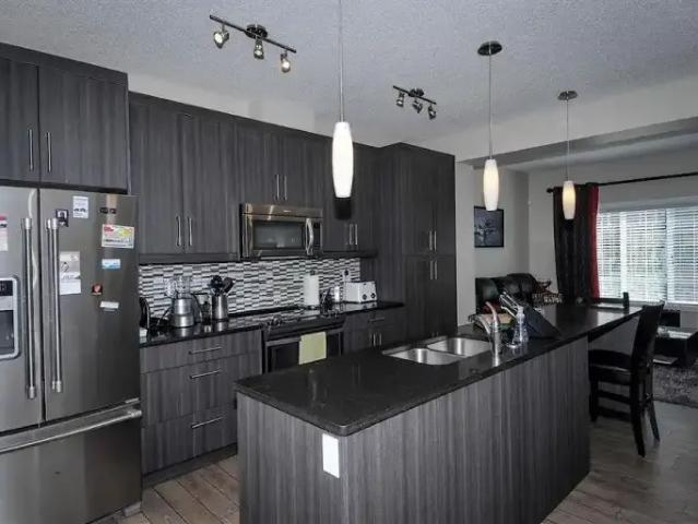 Townhouse for rent in Northwest, Alberta