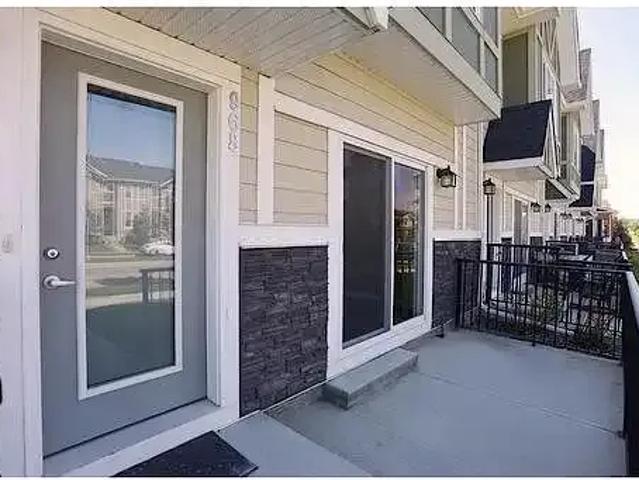 Townhouse for rent in Northwest, Alberta