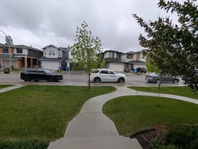 Townhouse for rent in Northwest, Alberta