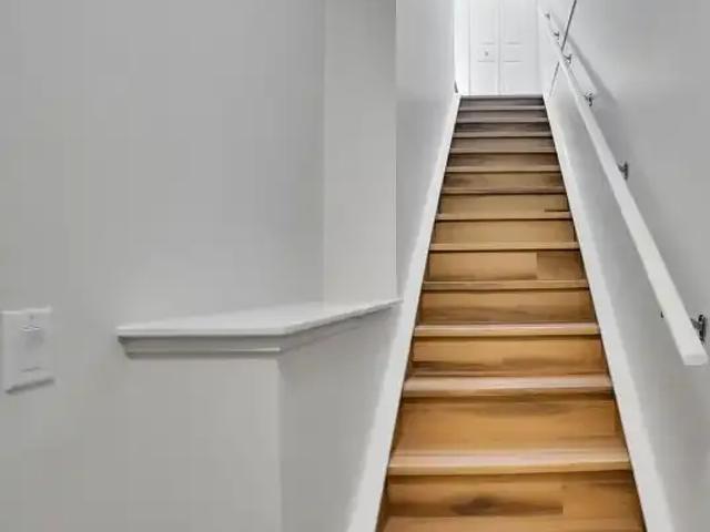 Townhouse for rent in Northwest, Alberta