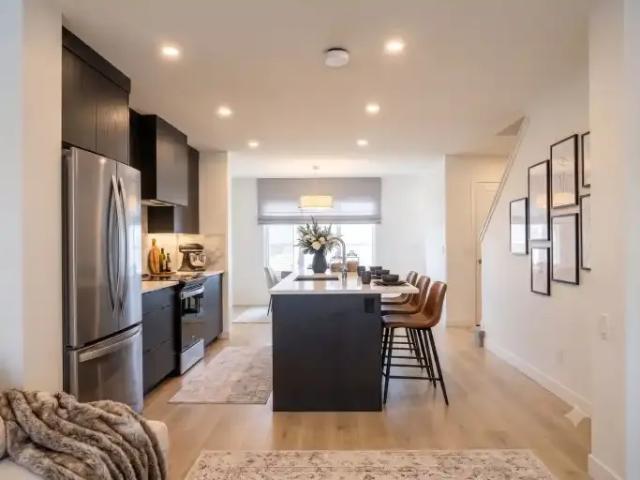 Townhouse for rent in Northwest, Alberta