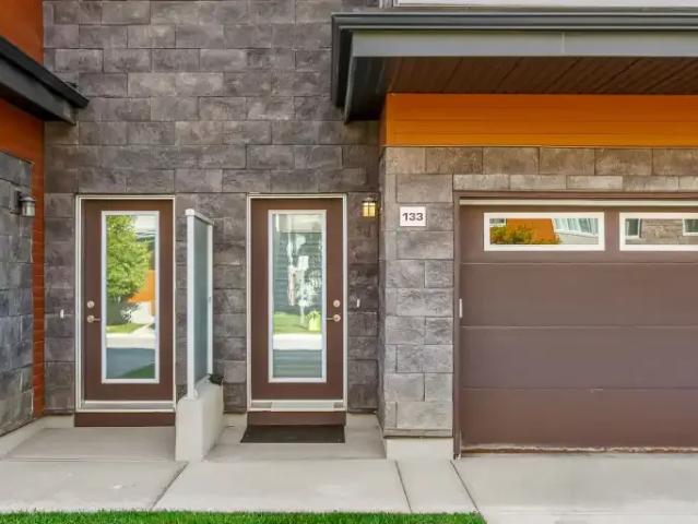 Townhouse for rent in Northwest, Alberta