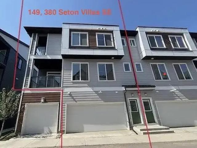 Townhouse for rent in Northwest, Alberta