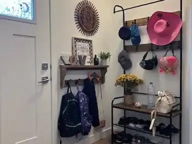 Townhouse for rent in Northwest, Alberta