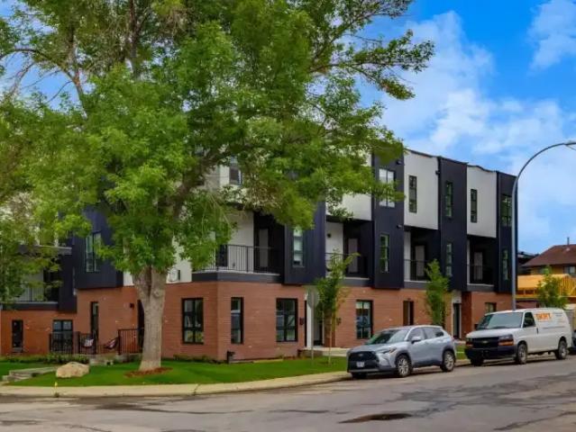 Townhouse for rent in Northwest, Alberta