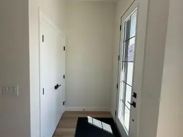 Townhouse for rent in Northwest, Alberta