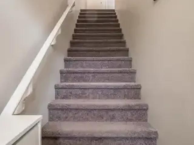 Townhouse for rent in Northwest, Alberta
