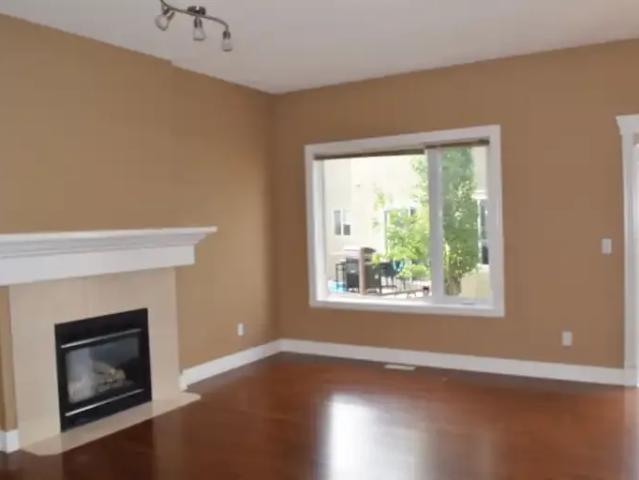 Townhouse for rent in Northwest, Alberta