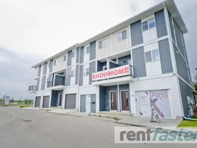 Townhouse for rent in Northwest, Alberta
