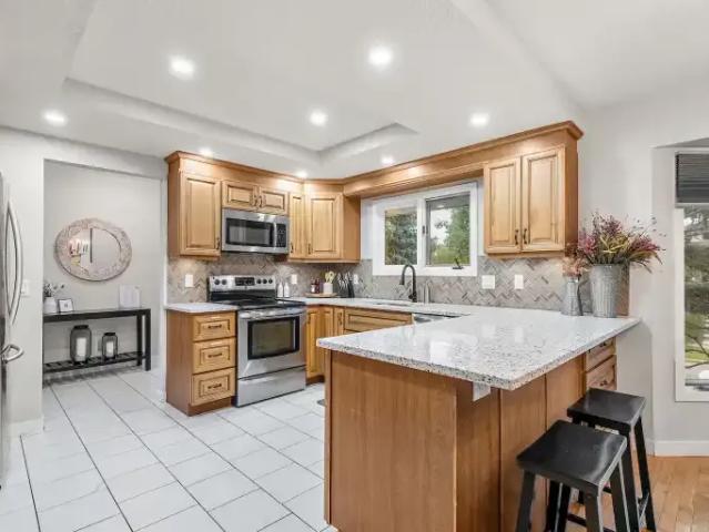 Townhouse for rent in Northwest, Alberta