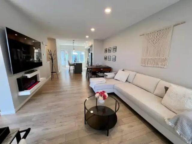 Townhouse for rent in Northwest, Alberta