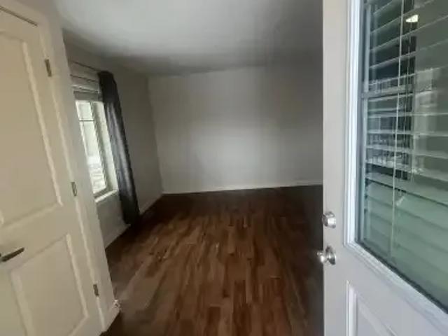 Townhouse for rent in Northwest, Alberta