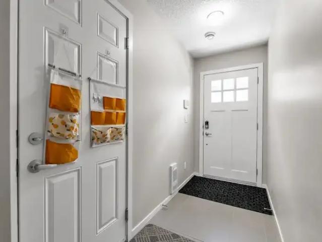 Townhouse for rent in Northwest, Alberta