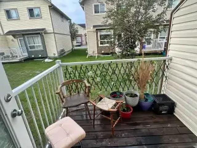 Townhouse for rent in Northwest, Alberta