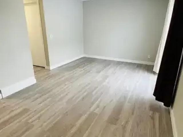 Townhouse for rent in Northwest, Alberta